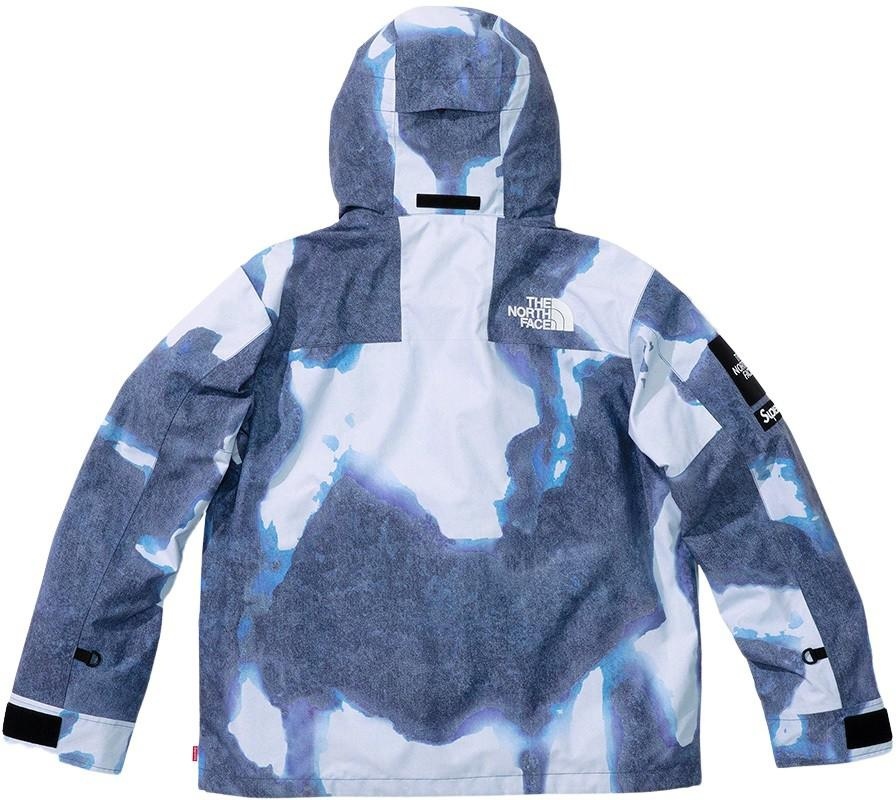 Supreme®/The North Face® Bleached Denim Print Mountain Jacket view 12